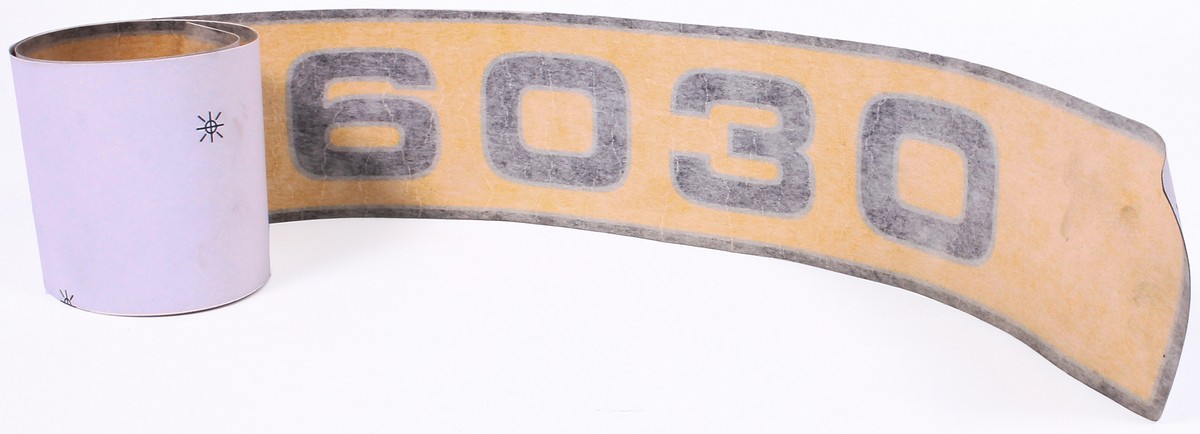 John Deere R62777 Samolepiaci nápis John Deere 6030