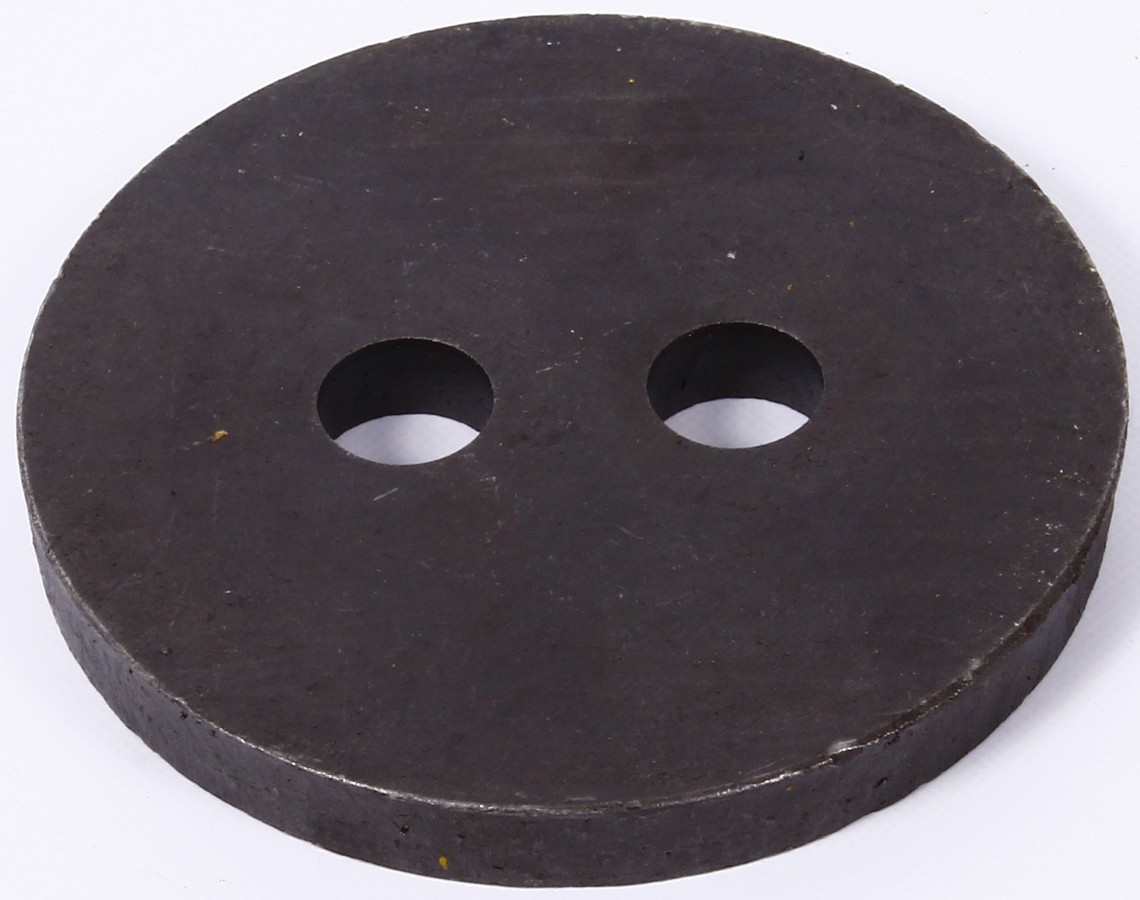 John Deere R107448 kruhový profil s otvormi