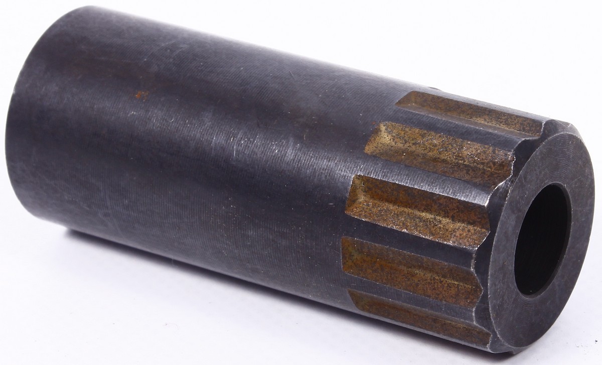 John Deere R94414 drážkový profil, hriadeľ