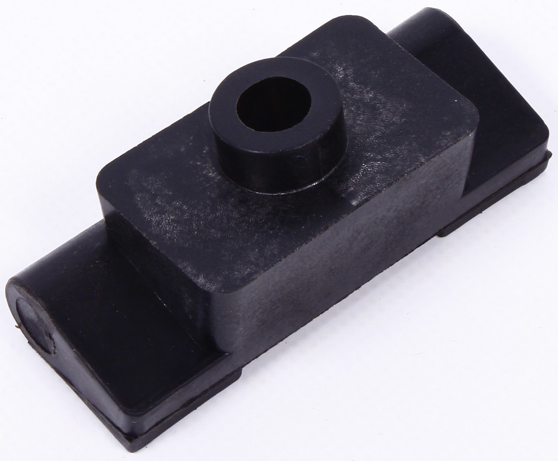 John Deere RE48242 Záves